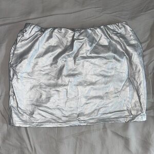 Silver metallic mini skirt